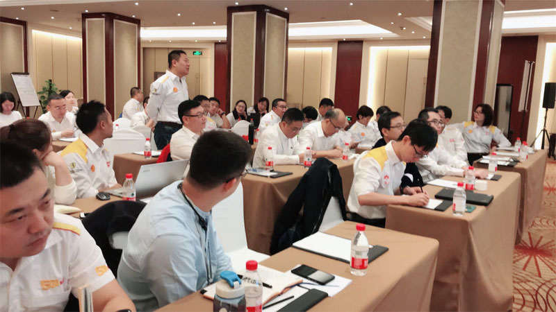 賽為安全首席培訓師高寶良先生應邀參加“2017年殼牌零售業務HSSE年會