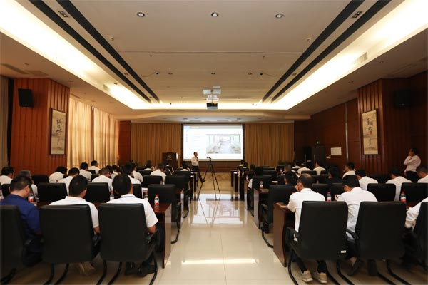 賽為安全為廈門金龍聯合汽車工業有限公司進行安全領導力培訓